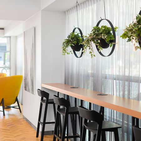 Brady Apartment Hotel Flinders Street Мельбурн Екстер'єр фото