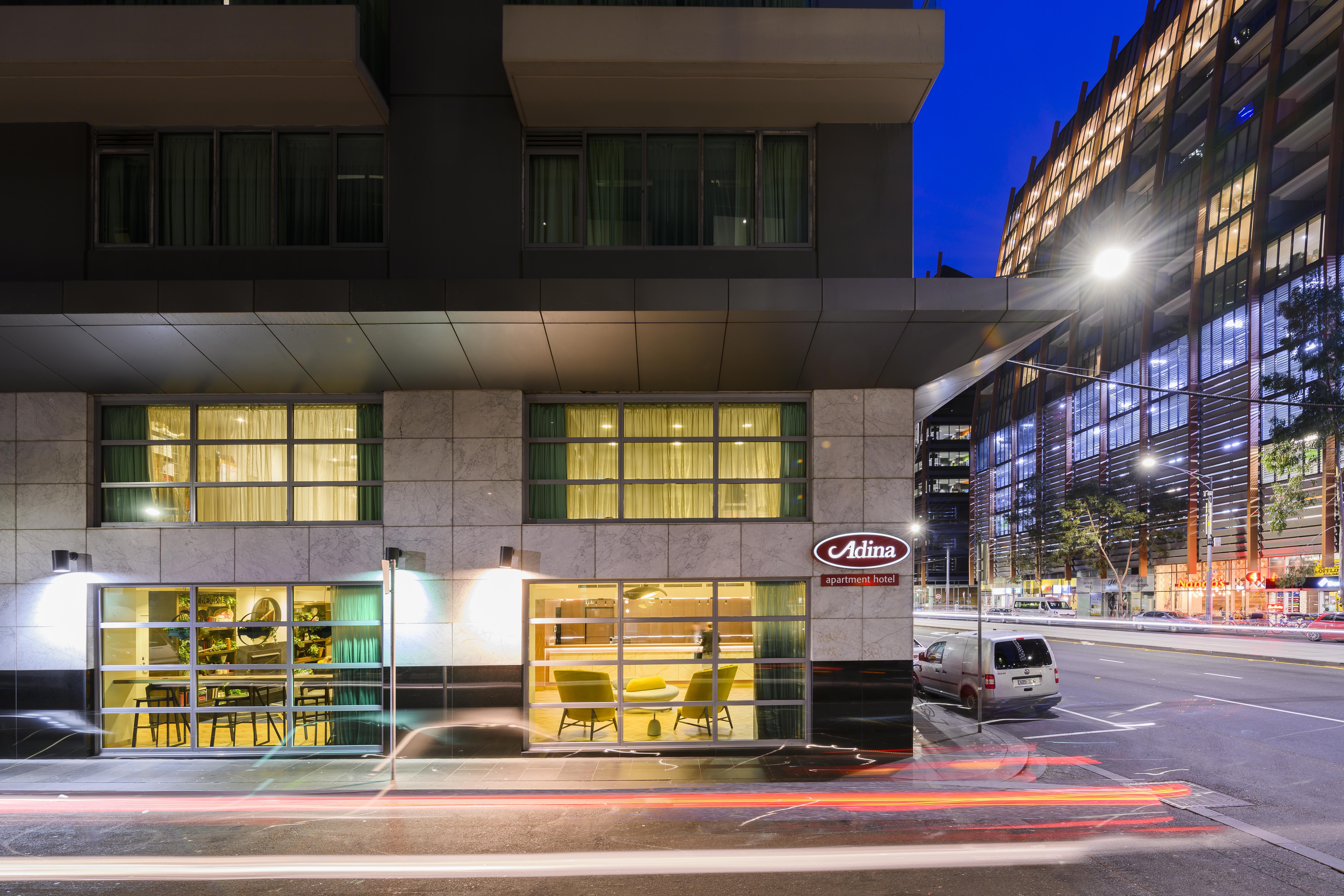 Brady Apartment Hotel Flinders Street Мельбурн Екстер'єр фото
