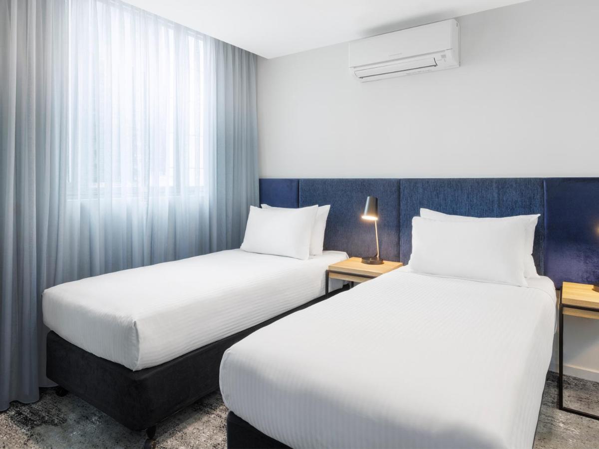 Brady Apartment Hotel Flinders Street Мельбурн Екстер'єр фото