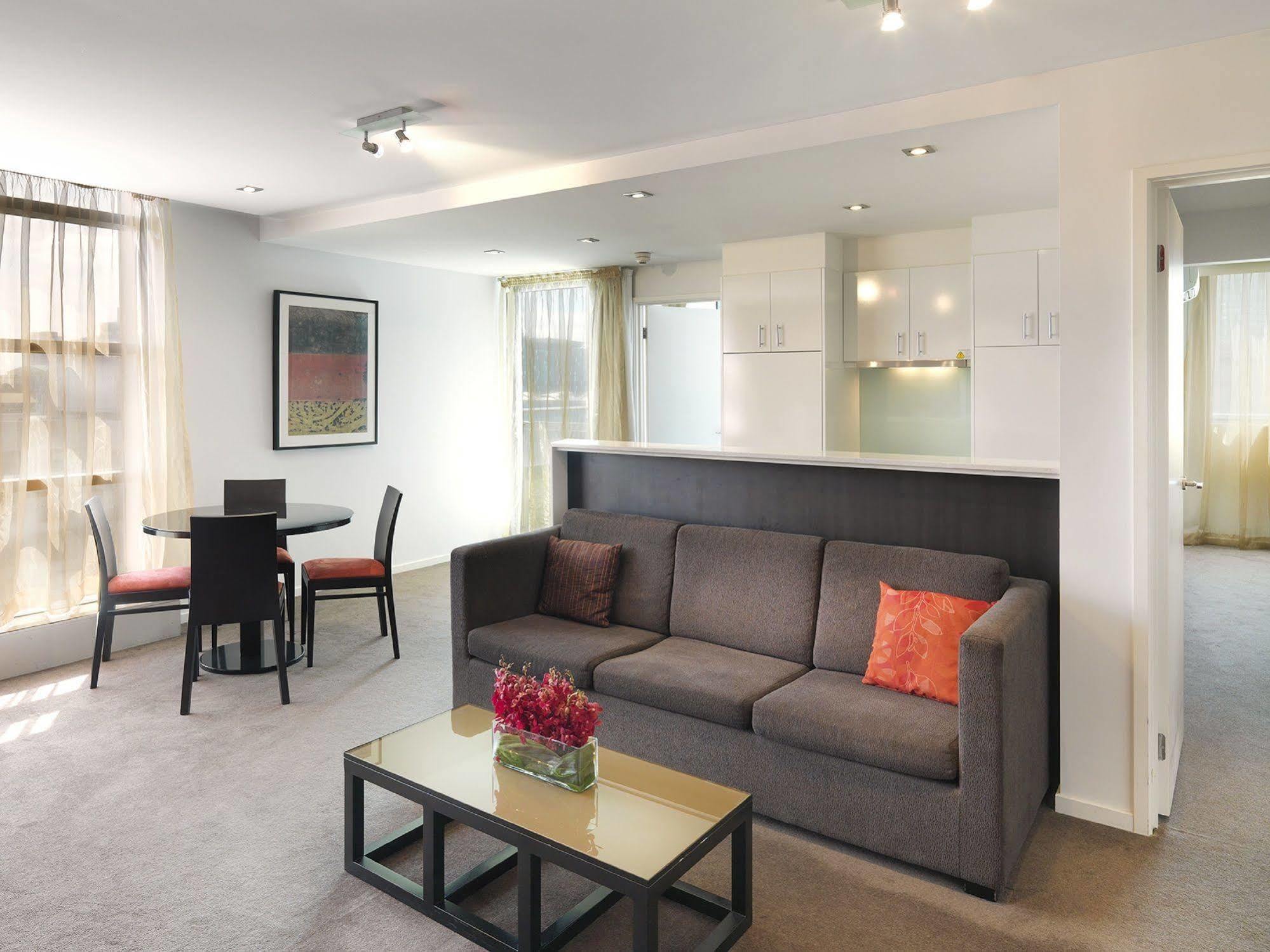 Brady Apartment Hotel Flinders Street Мельбурн Екстер'єр фото