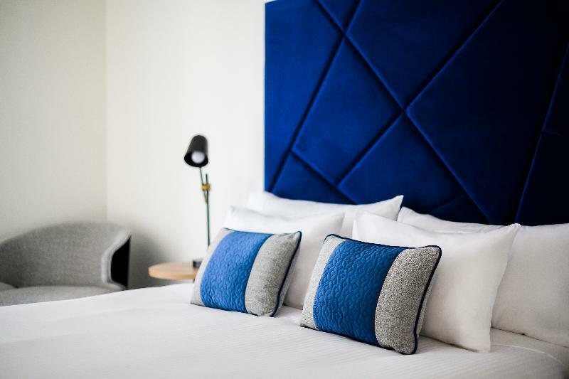 Brady Apartment Hotel Flinders Street Мельбурн Екстер'єр фото
