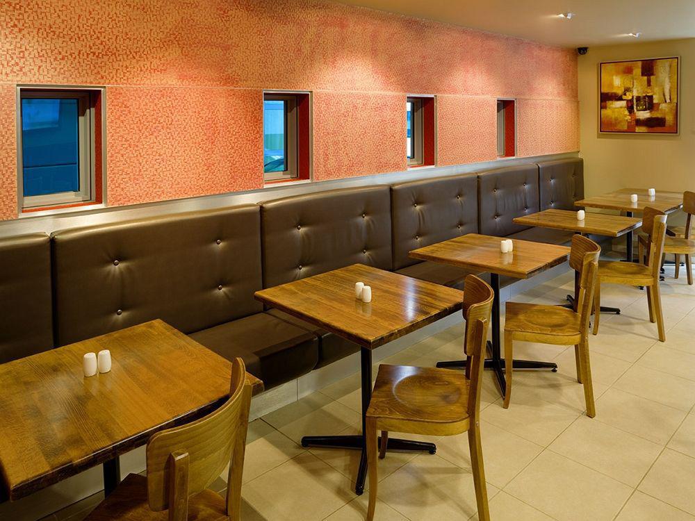 Brady Apartment Hotel Flinders Street Мельбурн Екстер'єр фото